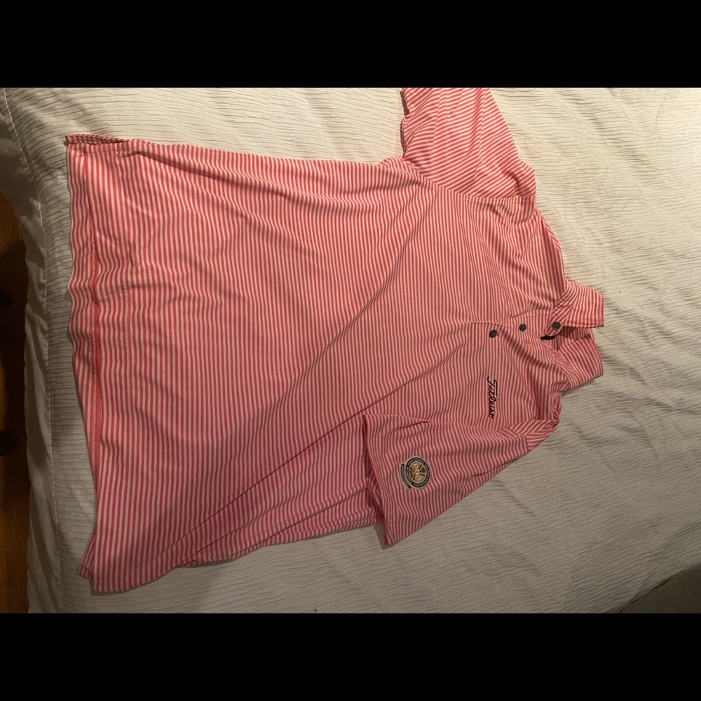 Salmon footjoy titelist shirt with PGA logo